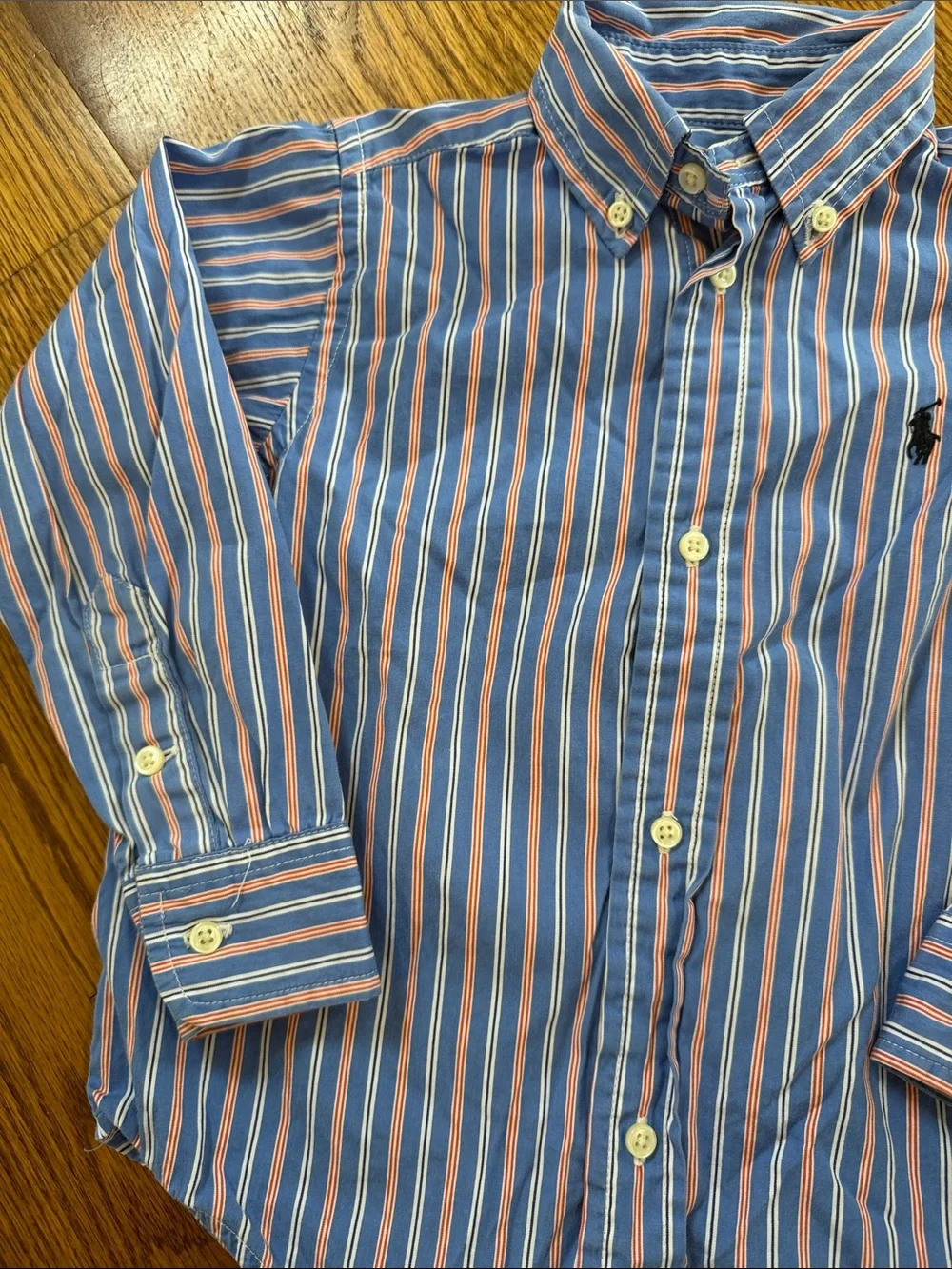 Boy’s Ralph Lauren Button Up/Button Down Shirt. Size 3/3T. Like New Condition.
